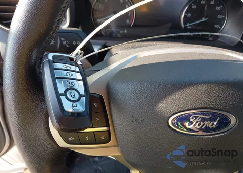 2022 Ford Explorer Xlt from USA, damaged, VIN 1FMSK7DH1NGA19839